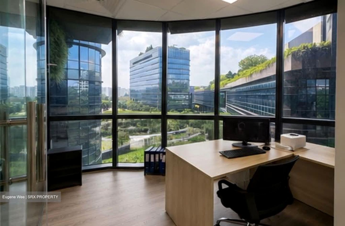 Woods Square (D25), Office #584316411